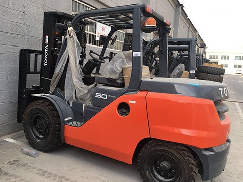 Toyota Toyota Forklift 5 0 Ton Container Mast W 3 Stage Diesel My20 Forklift Code Diesel 2020 Ghassan Aboud Cars And Spare Parts