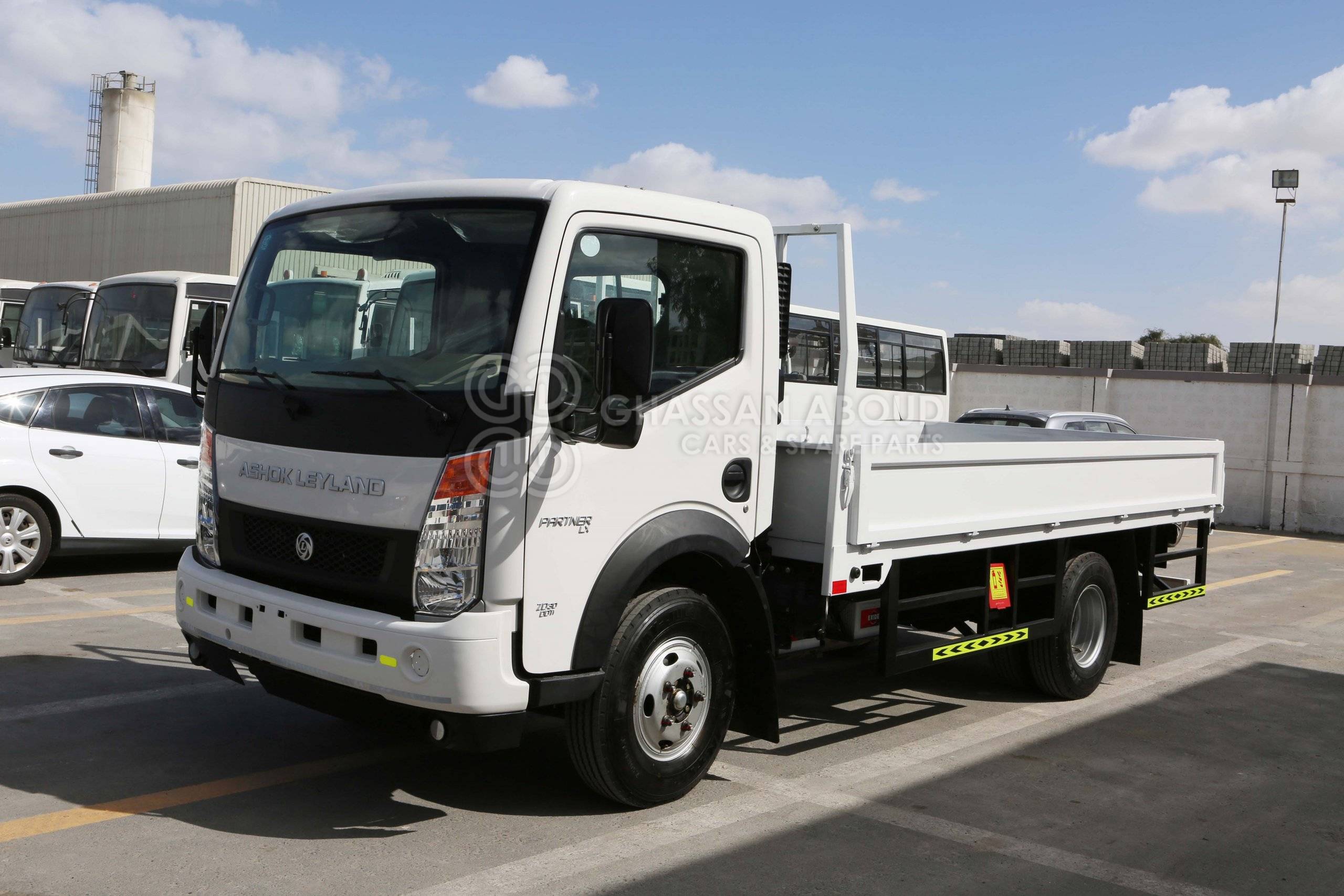 Ashok Leyland (PARTNER) ASHOK LEYLAND PICK UP CARGO PAYLOAD 4.5 APPROX