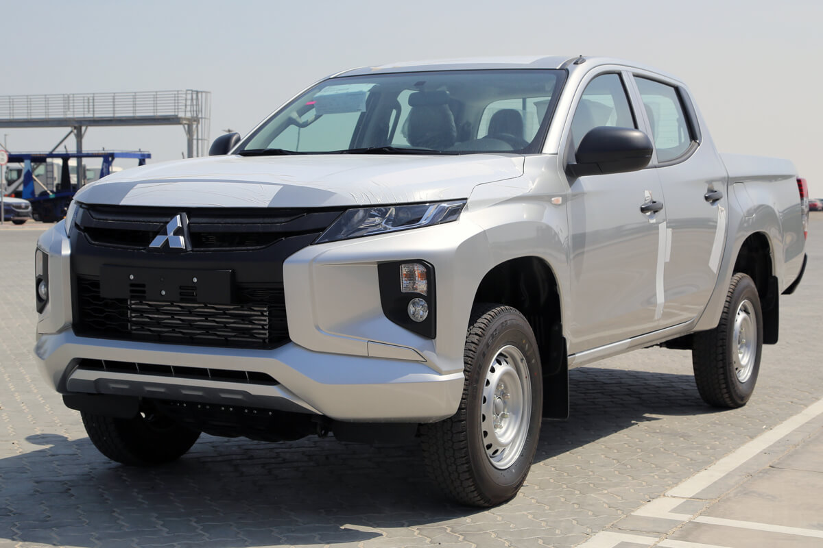 Mitsubishi MITSUBISHI L200 GLX DC 4X4 DIESEL 2.4L, M/T,MY23 2.4L Mid-M/T  Diesel 2023 - Ghassan Aboud Cars