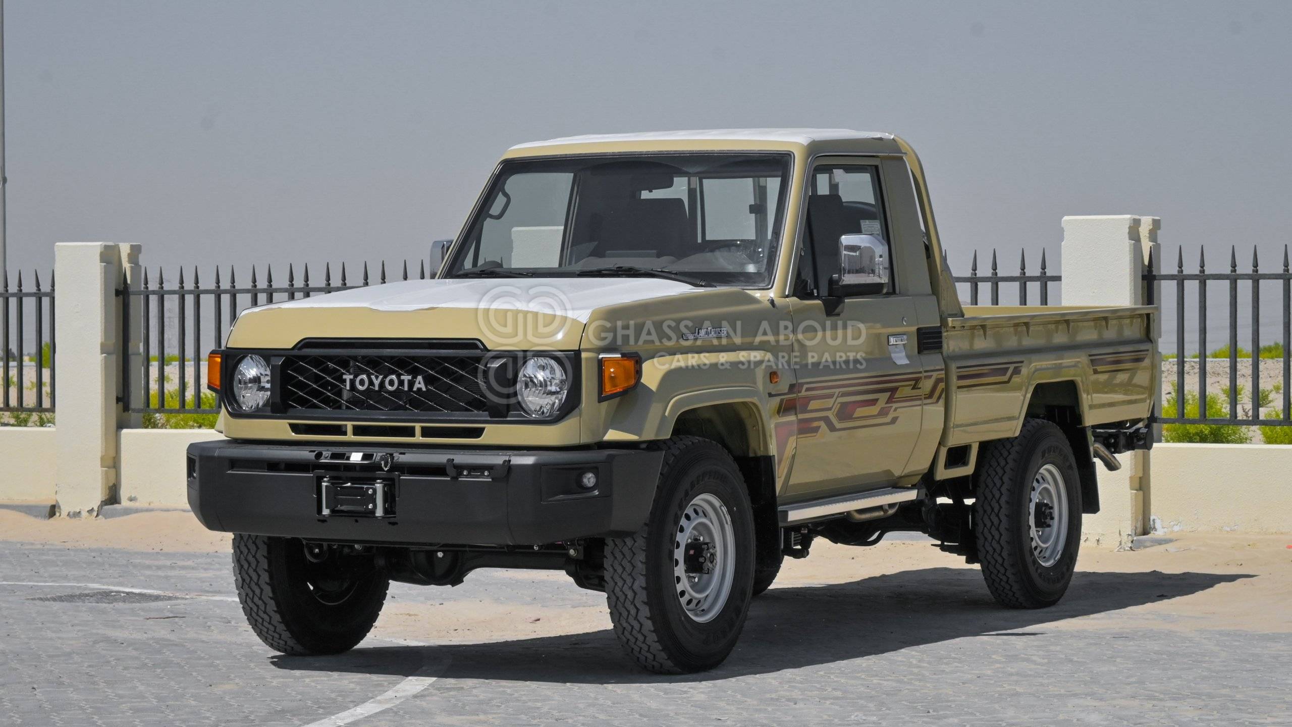 Lc car toyota